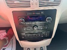 2009 Volkswagen Routan SEL Premium - Photo 22