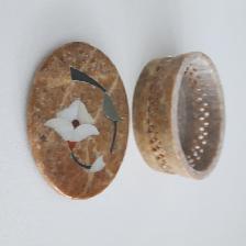 BEAU CONTENANT NEUF EN CÉRAMIQUE POUR BIJOUX 4'x3' HAUT: $10.00 - Photo 2