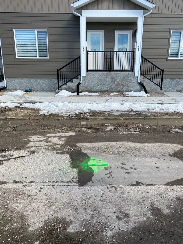 3 bed, 2 bath house for rent in Minto Area