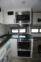 2024 Palomino Puma 26RLS - Photo 21
