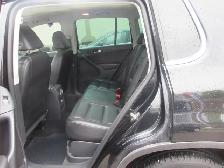 2011 Volkswagen Tiguan SE - Photo 11