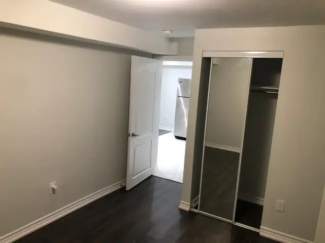 2 Bed room Basement Brampton