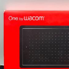 One by Wacom - Creative Pen Tablet in Box (#19580) - Photo 2