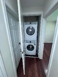 3  2 Bedroom House with 2 separate apartments (separate entrance - Photo 10