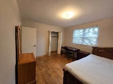 Private Furnished bedroom 401/404 Sheppard/Pharmacy/Finch Sep 1