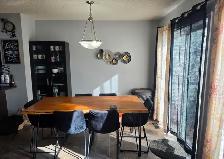 Spacious 3 Bedroom Duplex for RENT in SW Edmonton - Photo 3