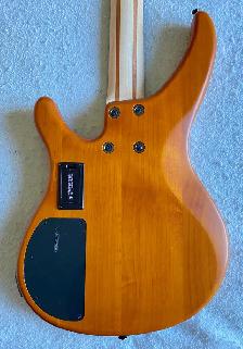 Basse électrique Yamaha TRBX604 FM et caisse rigide - Photo 3