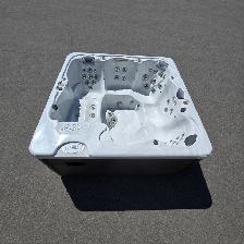 2012 ELITE SPAS EN LIQUIDATION - Photo 2