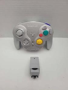 Nintendo GameCube Wavebird Wireless Controller w/Dongle