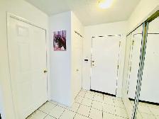 AVAILABLE SEPT. 1 MISSISS. CITY CENTRE LARGE ALL-INCLUSIVE SUITE - Photo 3