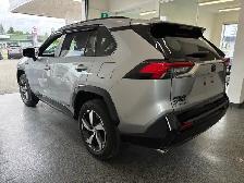 2024 Toyota RAV4 Prime SE AWD - Photo 4