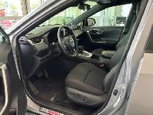 2024 Toyota RAV4 Prime SE AWD - Photo 11