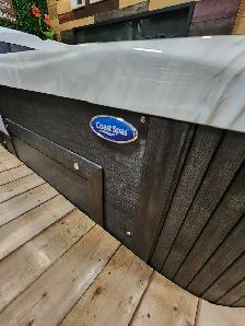 COAST SPAS ELEMENT LOUNGE CURVE EN LIQUIDATION - Photo 9