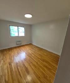 Magnifique Logement 5 ½ Au 2e, 3 chambres à coucher 1 salle db - Photo 6