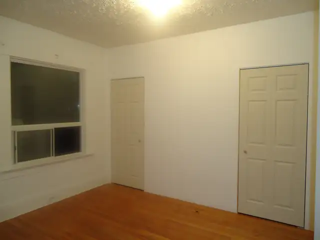 Furnished 1st Flr bedroom Sept 1, near Bloor & Dufferin Subway S