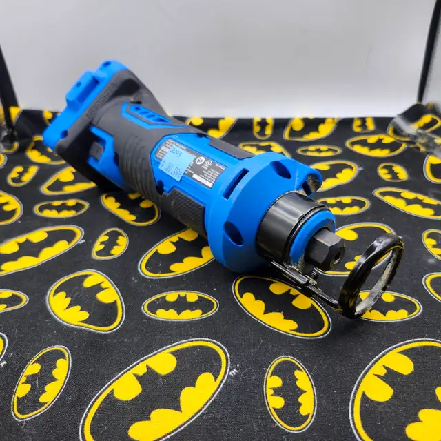 Mastercraft Brushless 20V Cordless Cut-Out Tool (#3095)