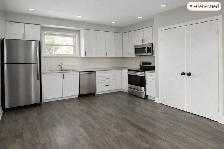 3 Bedroom plus den, 2 bath house for rent - Welland - Photo 2