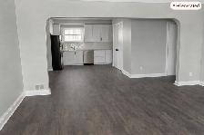 3 Bedroom plus den, 2 bath house for rent - Welland - Photo 8