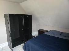 FREE RENT! Couple/Single Suite - Steps from Elgin and the Canal - Photo 4