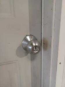 Prehung Entry Door - Photo 5