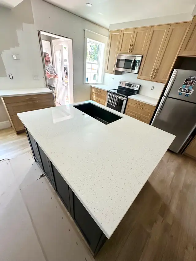 Quartz Kitchen Countertops