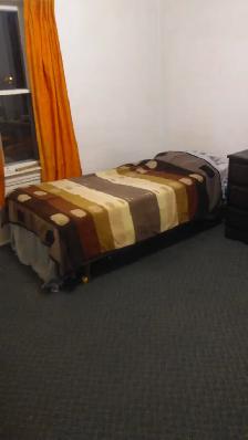 11819-129 Ave  furnished room for rent - Photo 2