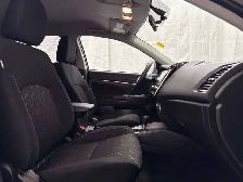 2024 Mitsubishi RVR SE - Photo 40
