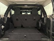 2022 Jeep Wrangler Unlimited Willys - Photo 14