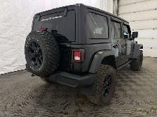 2022 Jeep Wrangler Unlimited Willys - Photo 15
