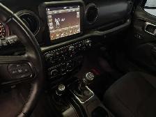 2022 Jeep Wrangler Unlimited Willys - Photo 22