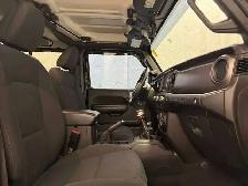 2022 Jeep Wrangler Unlimited Willys - Photo 43