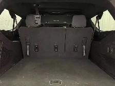2023 Chevrolet Suburban LT - Photo 13