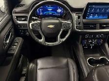 2023 Chevrolet Suburban LT - Photo 23