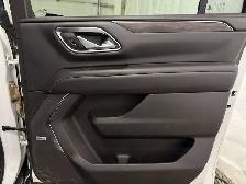 2023 Chevrolet Suburban LT - Photo 41