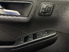 2025 Ford Escape PHEV - Photo 16