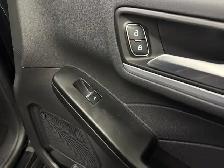 2025 Ford Escape PHEV - Photo 40