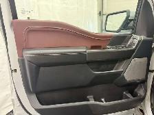 2022 Ford F-150 LARIAT - Photo 13