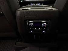 2021 GMC Yukon SLT - Photo 44
