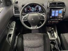 2021 Mitsubishi RVR ES - Photo 23