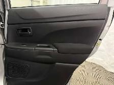 2021 Mitsubishi RVR ES - Photo 39