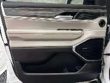 2022 Jeep Wagoneer Series II - Photo 19