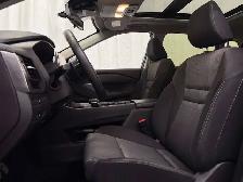 2025 Nissan Rogue SV - Photo 17