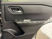2025 Nissan Rogue SV - Photo 39