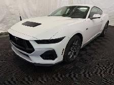 2026 Ford Mustang GT - Photo 6