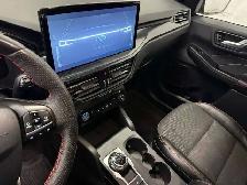 2024 Ford Escape ST-Line Select - Photo 23