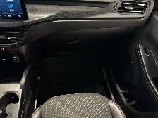 2024 Ford Escape ST-Line Select - Photo 33