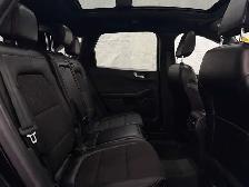 2024 Ford Escape ST-Line Select - Photo 39