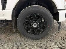2024 Ford Super Duty F-350 SRW LARIAT - Photo 4