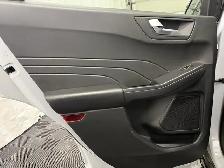 2025 Ford Escape Platinum - Photo 35