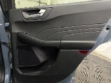 2024 Ford Escape Platinum - Photo 39